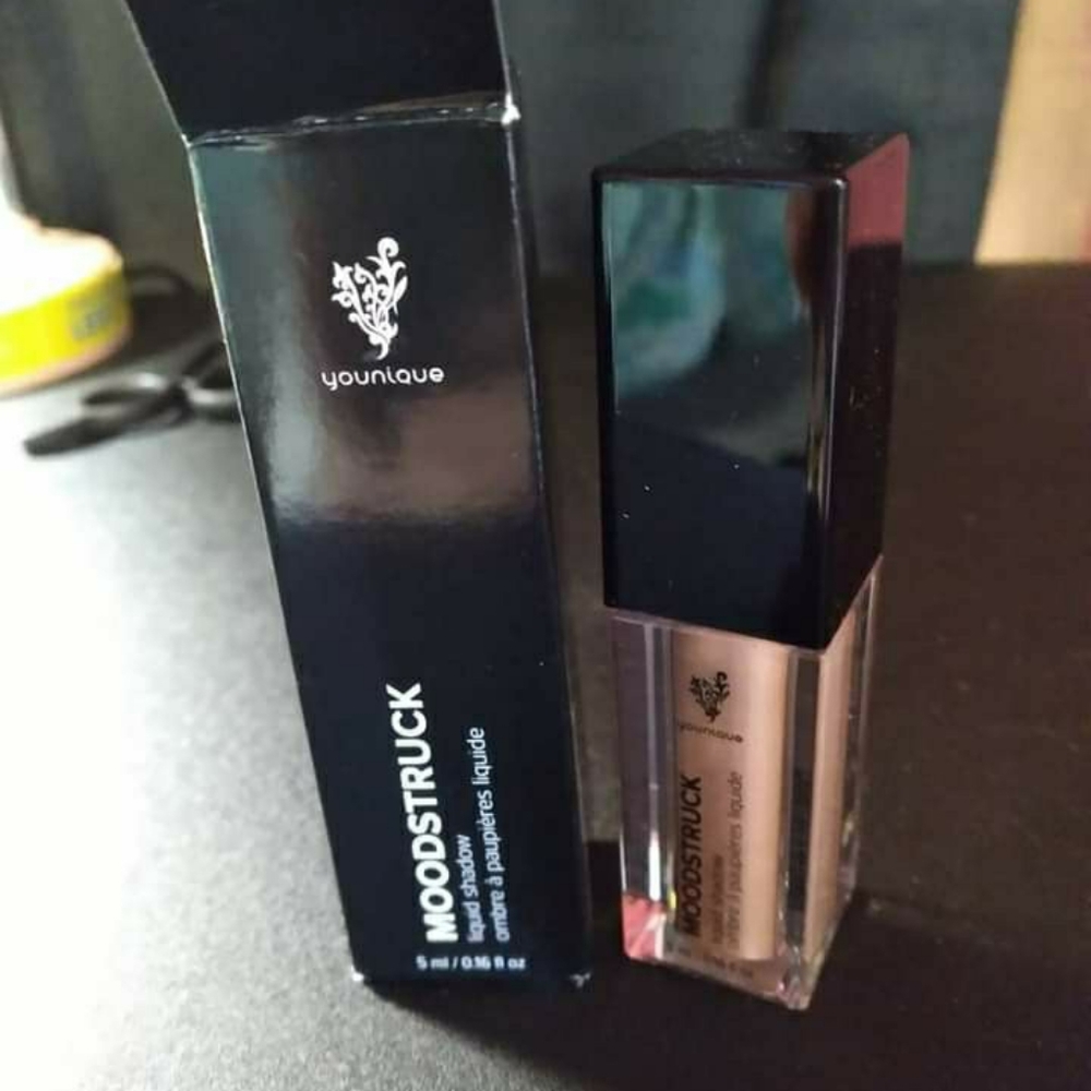 Eyeshadow